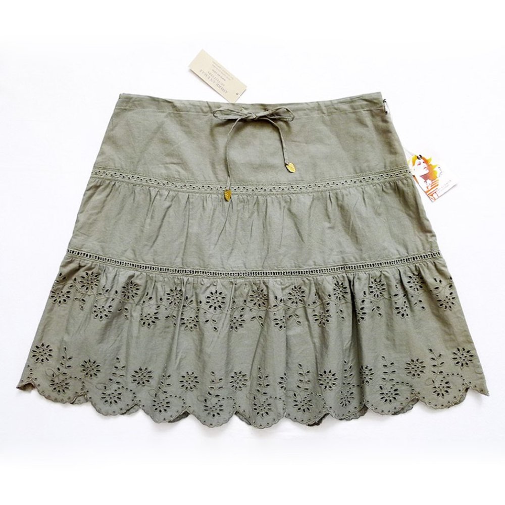 NEW WITH TAG AMERICAN EAGLE AEO Tiered Floral Eyelet Skirt Size 0 (29" x 17.25")